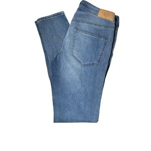 H&M Blue Straight Jeans Classic Denim Style